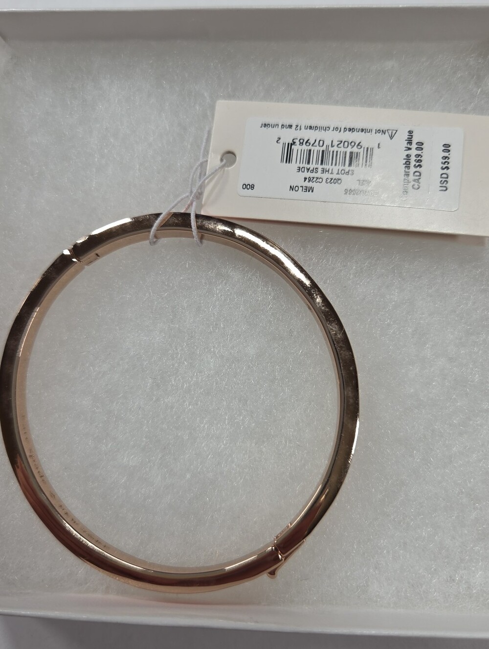 Kate Spade Melon Spot The Spade Enamel Hinged Bangle - Picture 4 of 9